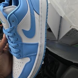 Jordan1 low unc